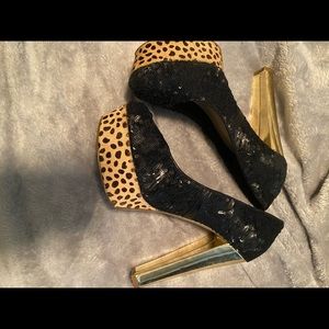 Guess brand leopard heels
